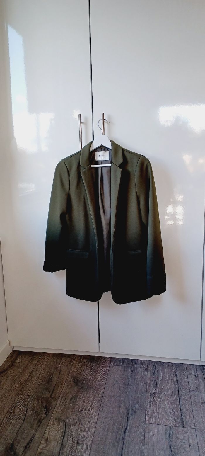 Veste femme taille xs  stradivarius