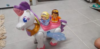 Licorne VTECH tut tut avec figurines