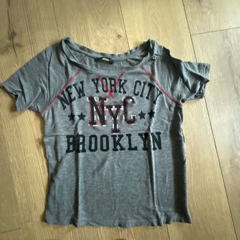T-shirt gris, taille S