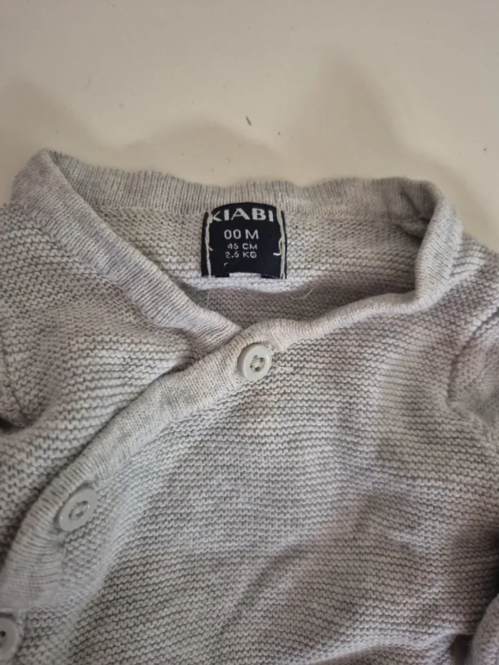 Gilet 00 mois - photo numéro 2