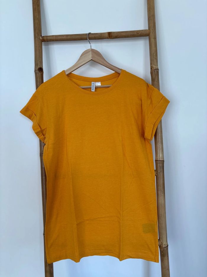 t-shirt très long jaune orange Divided taille S