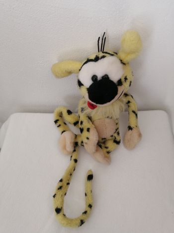 peluche marsupilami