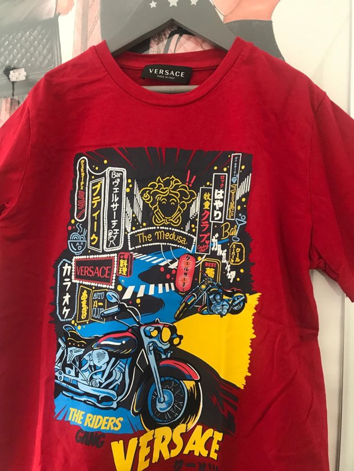 Tee-shirt Versace 12 ans - photo numéro 5