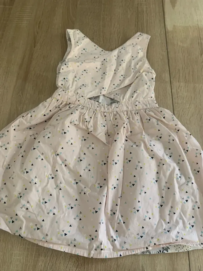 Robe 4 ans - photo numéro 2