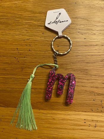Porte clé Lettre m