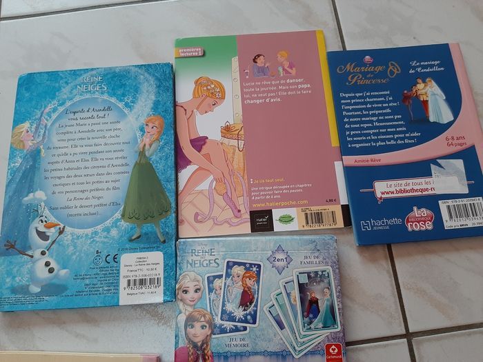 Lot livres et jeu Cartes - photo numéro 2