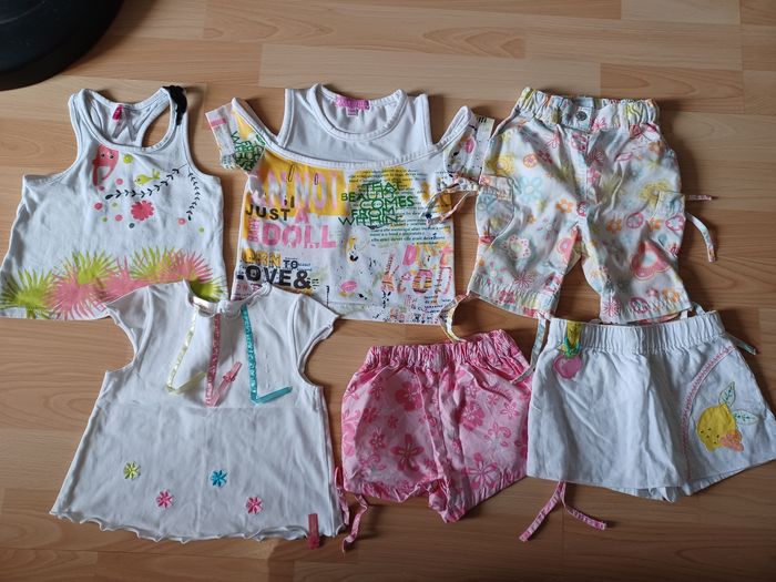 Lot 3 t-shirts 2shorts 1 bermuda