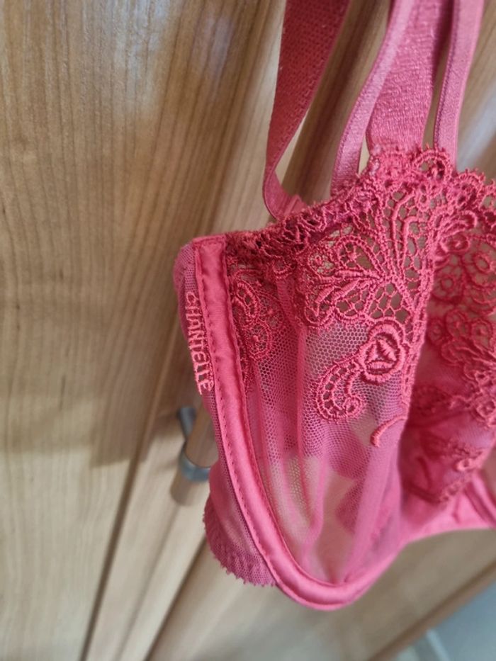 Soutien-gorge rouge chantelle - photo numéro 2