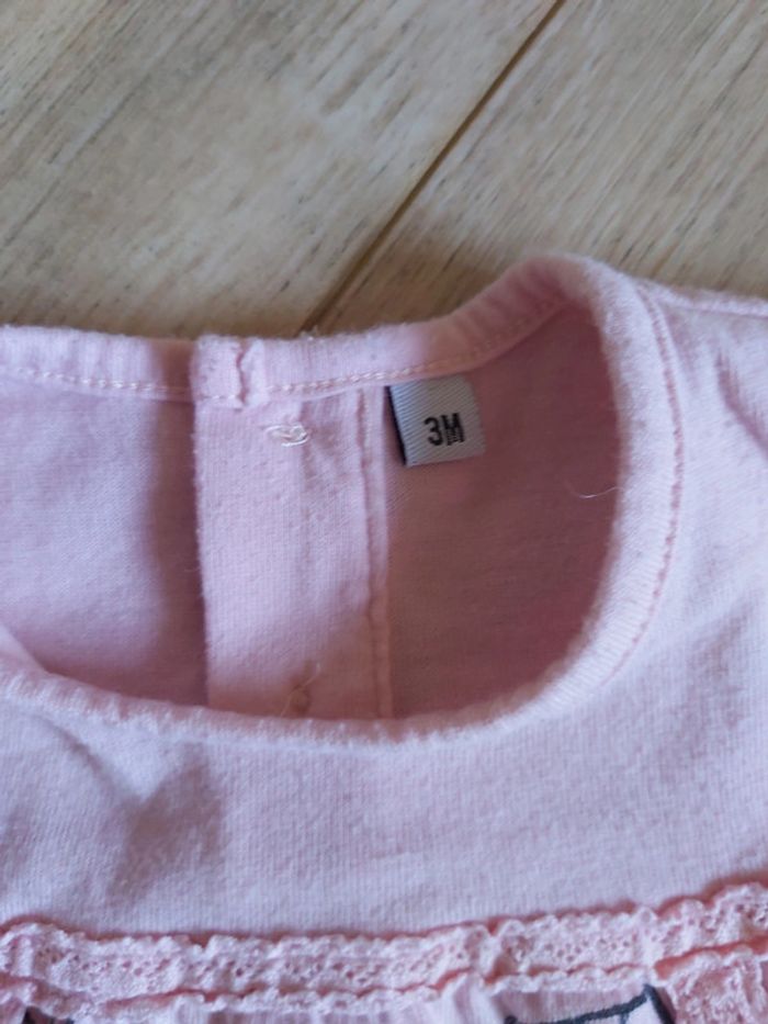 Robe manches longues 3 mois en très bon état (78) - photo numéro 2