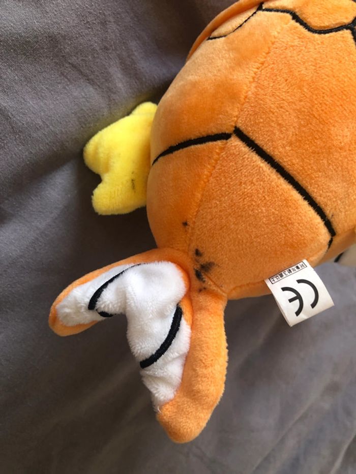Peluche Magicarpe Shiny Doré Pokemon - photo numéro 4