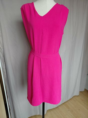 Très jolie robe d'été femme T U 