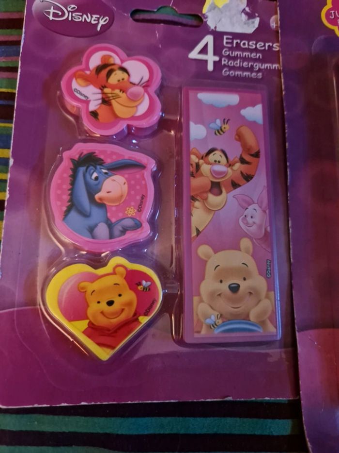 2 paquets de gommes neuves Winnie l'ourson et Bourriquet - photo numéro 3