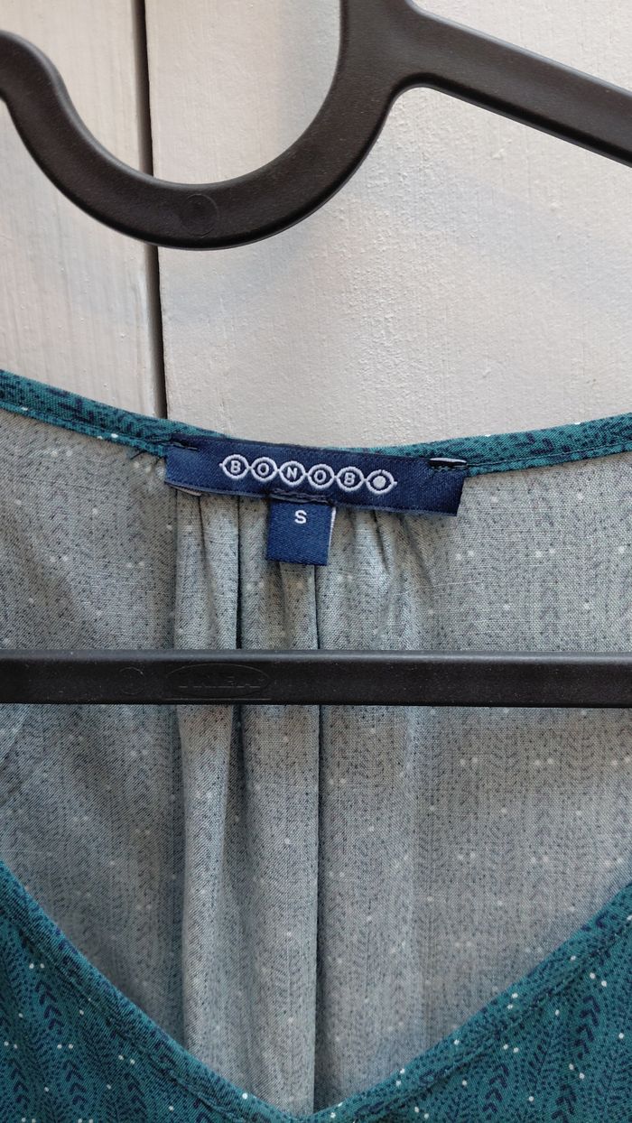 Robe neuve Bonobo taille S manches 3/4 - photo numéro 2