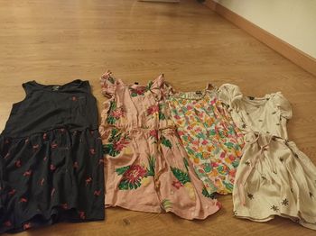 Lots de 4 robes d'été