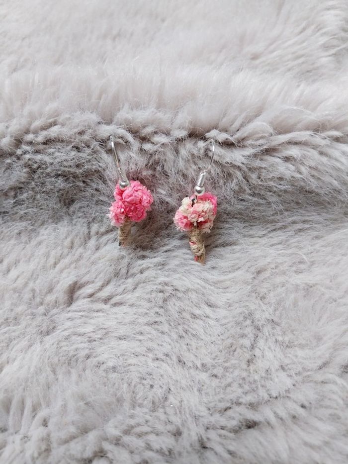 Boucles d'oreilles fleurs séchées - photo numéro 2