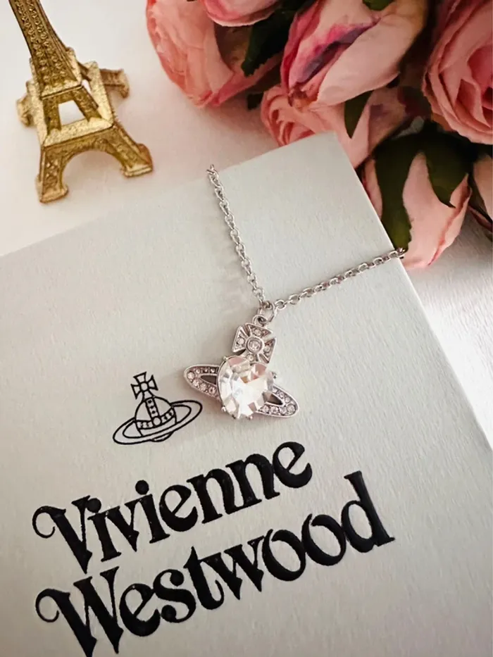 🇯🇵Collier Vivienne Westwood – Cœur argenté & logo Orbite – Édition iconique - photo numéro 3