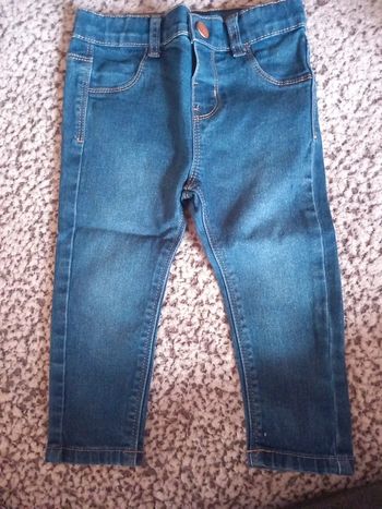 Jean primark taille 86cm 12/18mois
