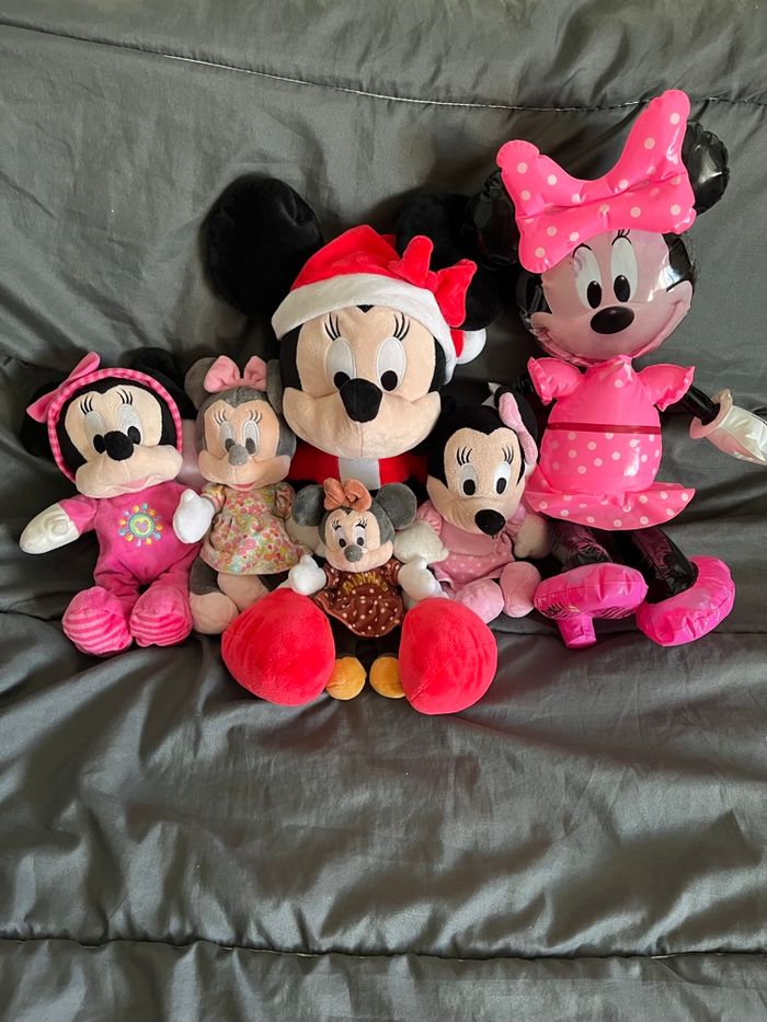 Lots peluches Minnie