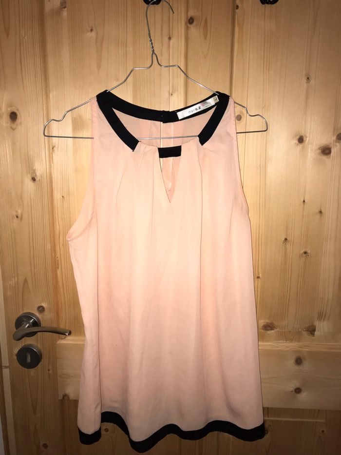 Débardeur rose et noir