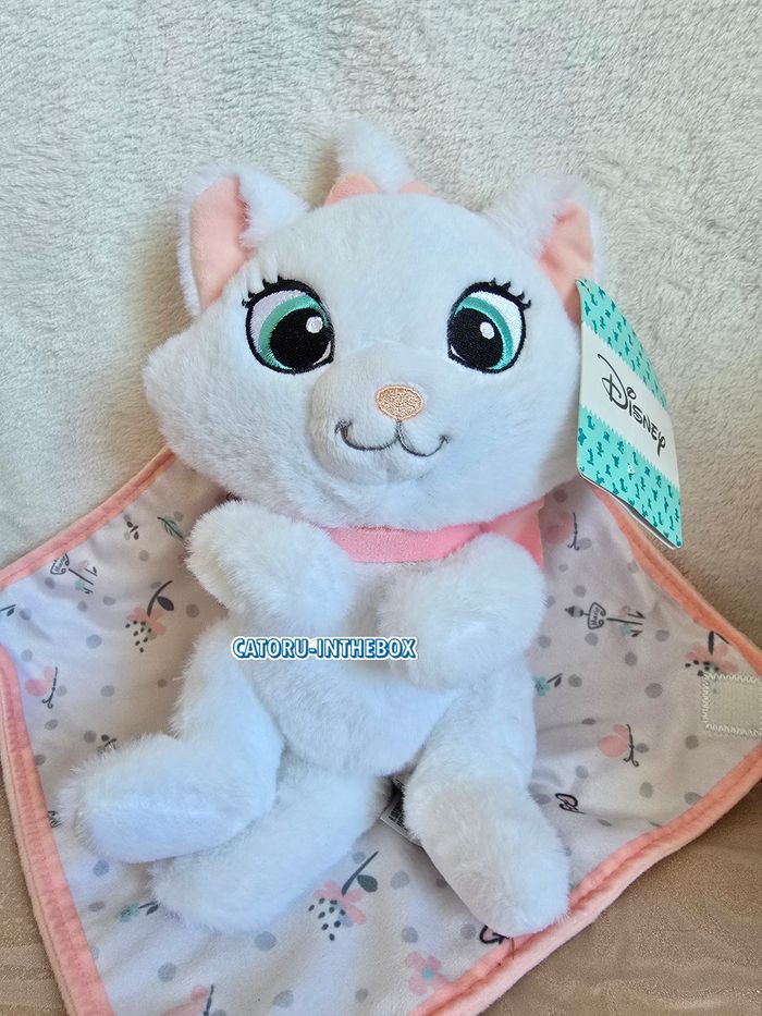 Doudou peluche avec couverture / Comforter Disney Aristochats Marie Aristocats - photo numéro 2