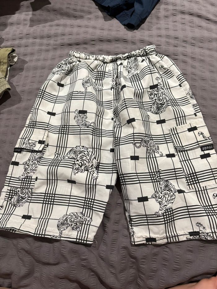 Lot de vêtements 6-8 ans - photo numéro 2