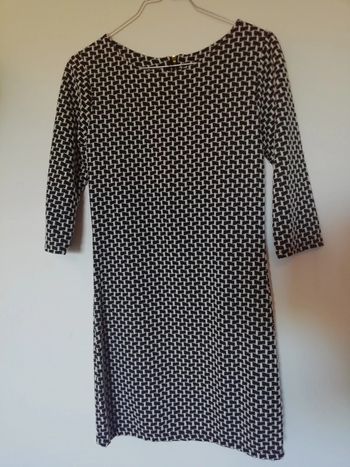 Robe noir et blanc