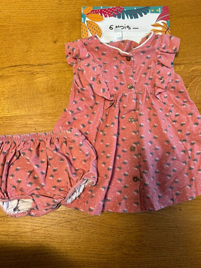 Lot de robes - 6 pièces - 6 mois - photo numéro 9