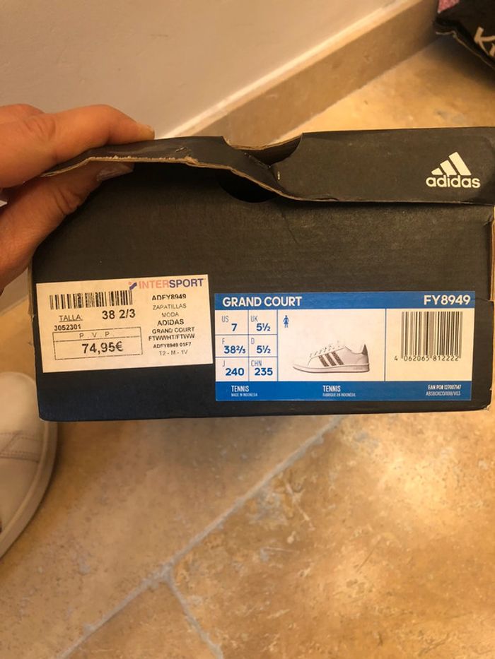 176 - Chaussures adidas - photo numéro 8
