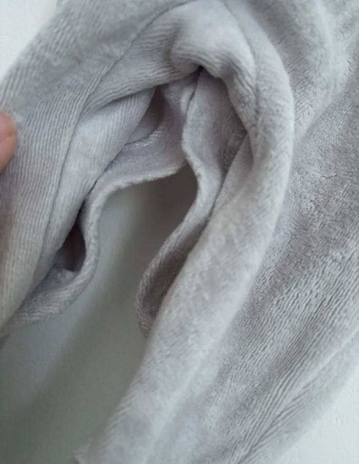 Pyjama 1 mois - photo numéro 3