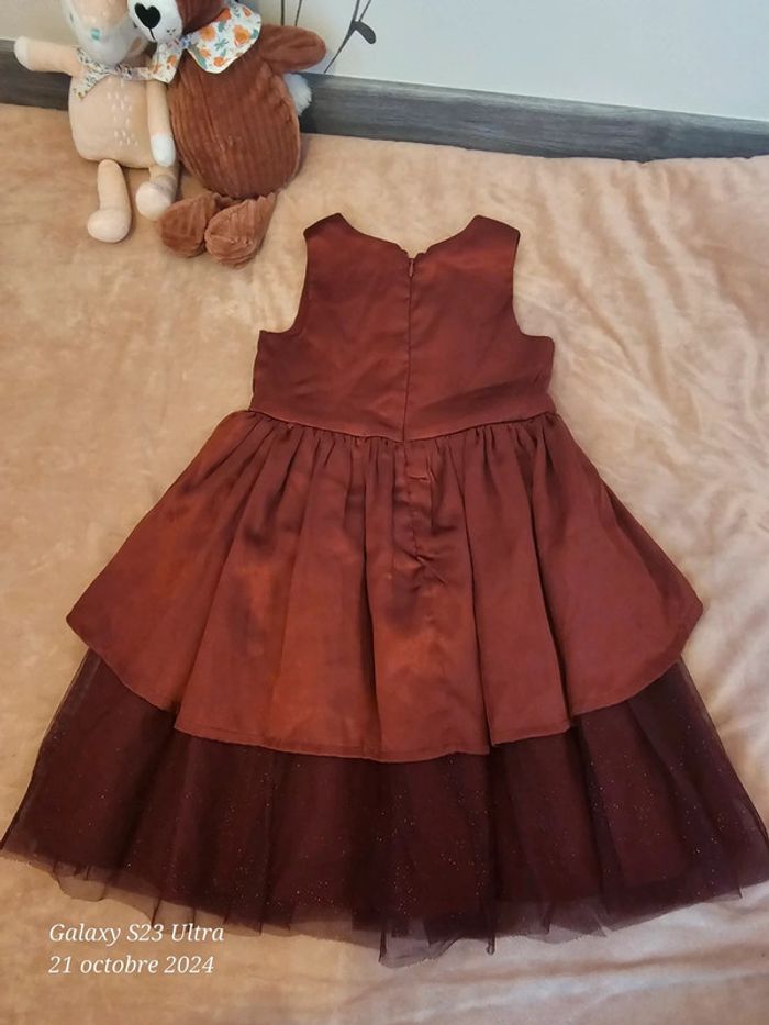 Jolie robe de fête taille 3 ans - photo numéro 3