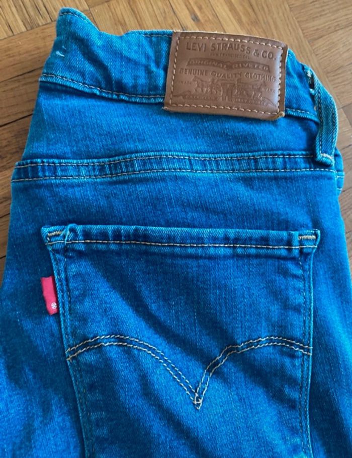 Jean Levi’s W26L30 - photo numéro 2