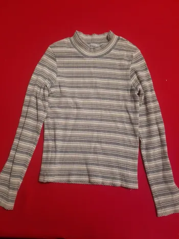 Joli tee shirt manches longues