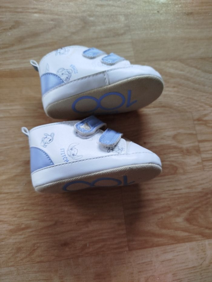 Chaussures bébé taille 6/9 mois - photo numéro 2