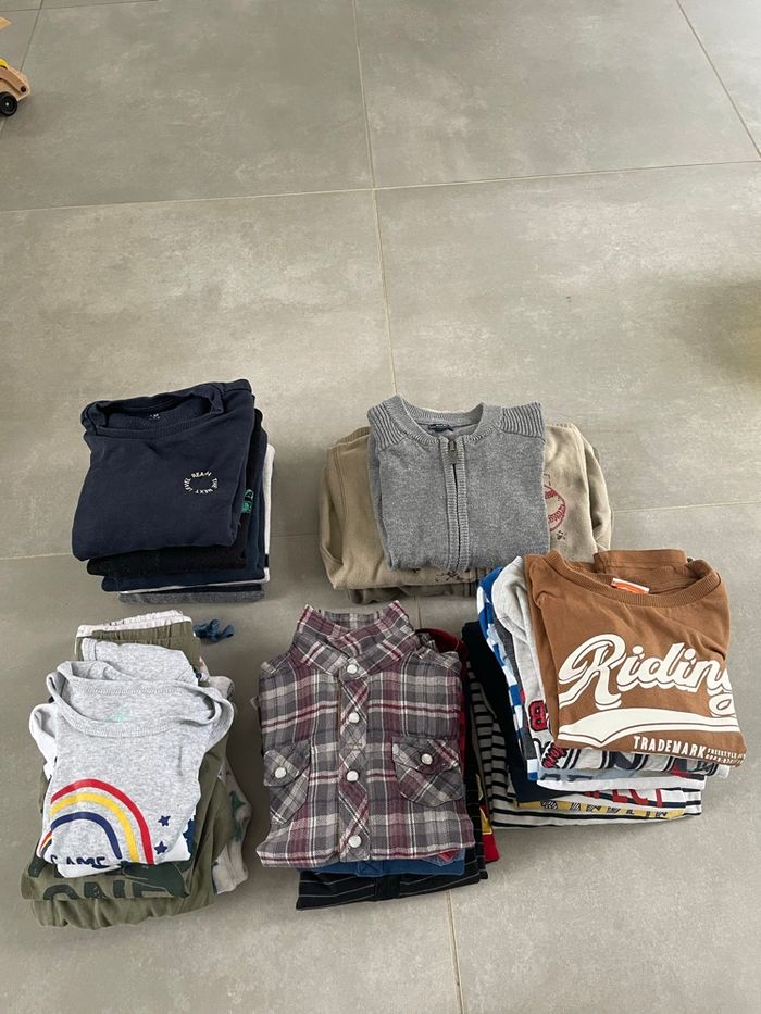 Lot vêtements garçon 3 ans / 36 mois - photo numéro 2