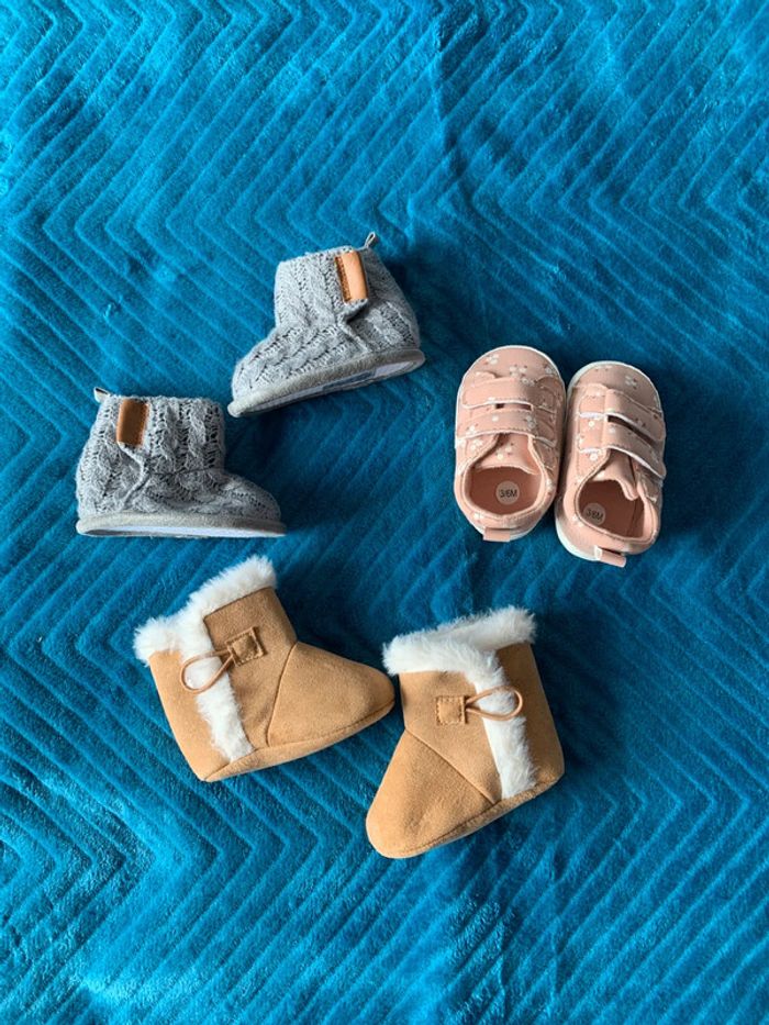 Lot chaussures bébé fille
