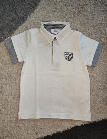 Joli polo Hugo Boss 18 mois
