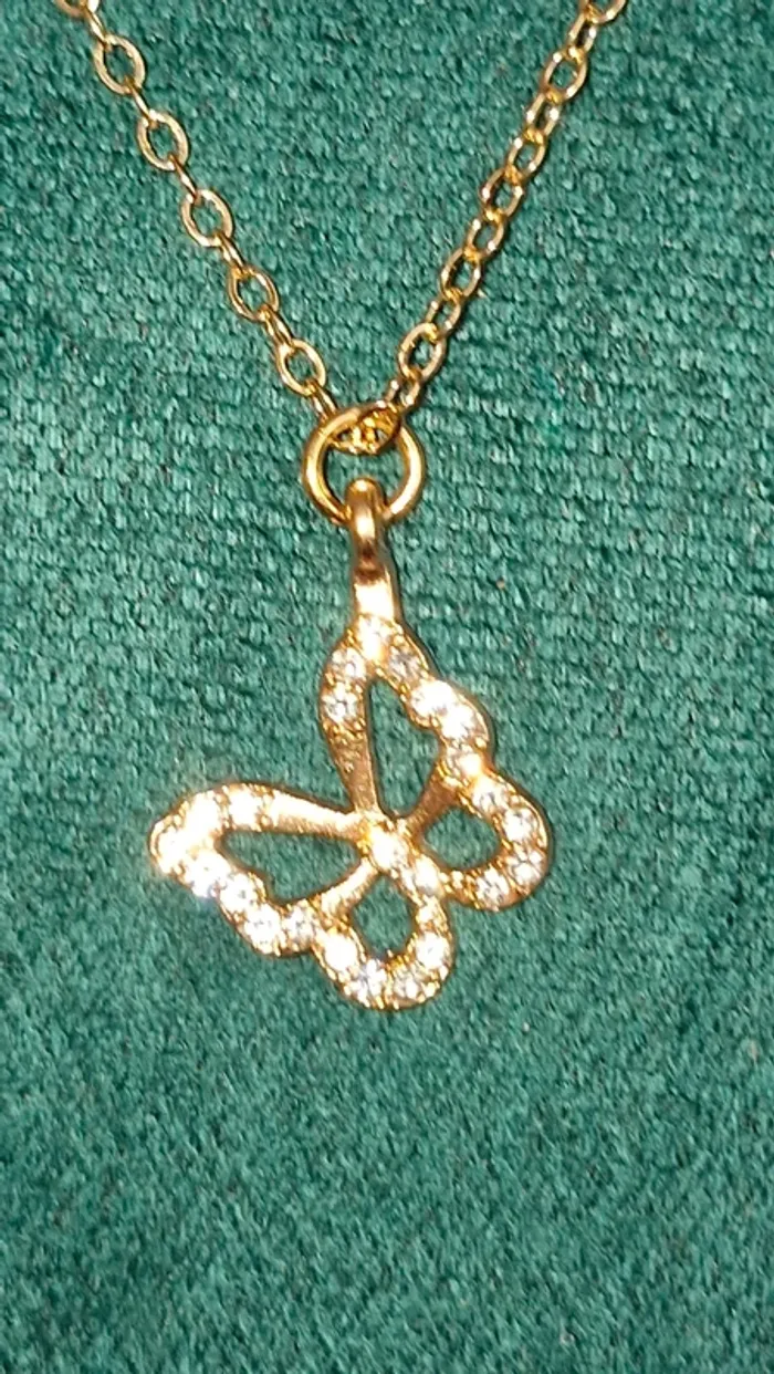 Collier doré - photo numéro 3