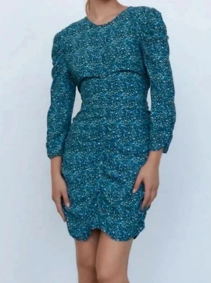 Robe bleue fleurie Zara fronces et manches ballon - photo numéro 12