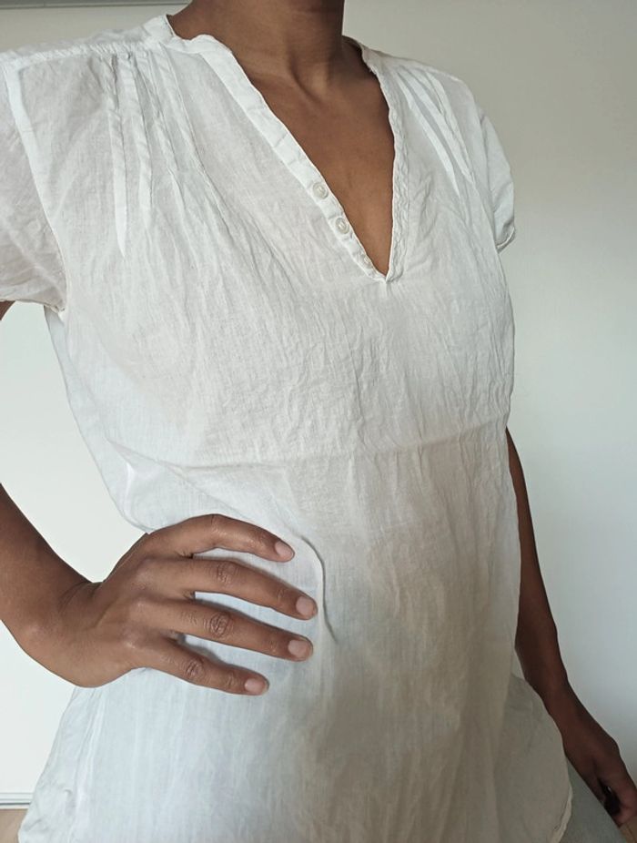 T-shirt col V blanc T M-L - photo numéro 2