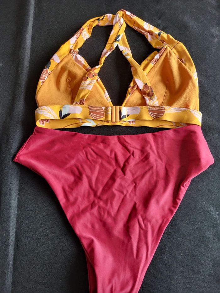 Maillot de bain 2 pièces taille S - photo numéro 6