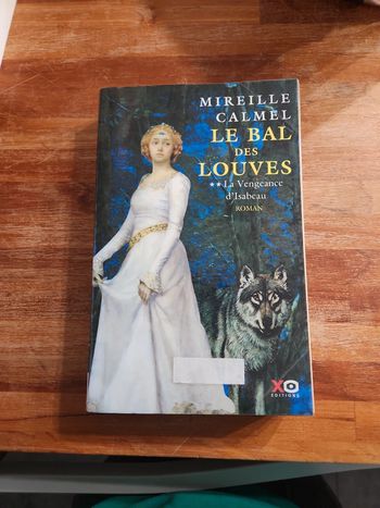 Livre : Le bal des louves