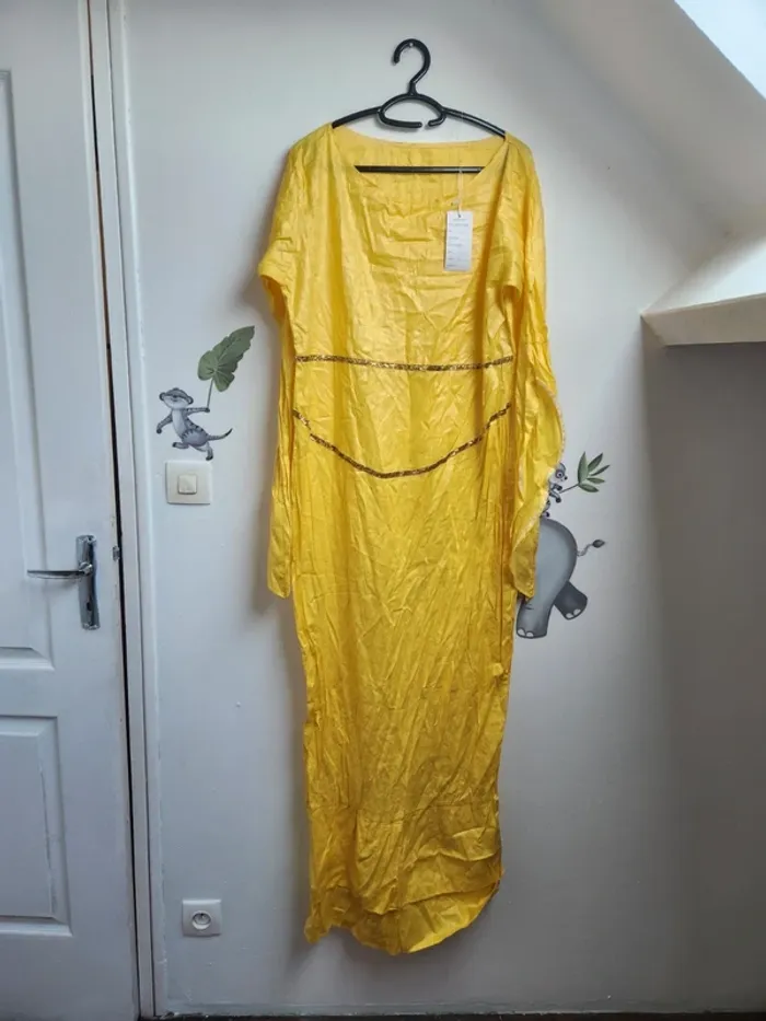 Robe longue neuf