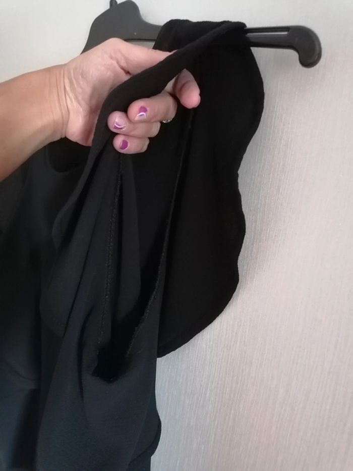 Haut noir Taille unique (38.40 - photo numéro 5