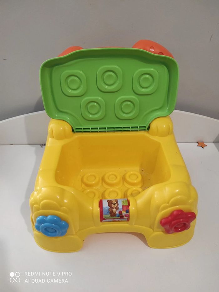 Tabouret coffre enfant en plastique - photo numéro 2