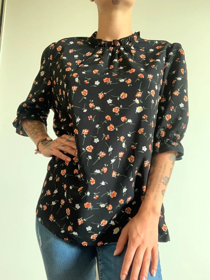 Blouse noire fleuris shein taille m 38 - photo numéro 2
