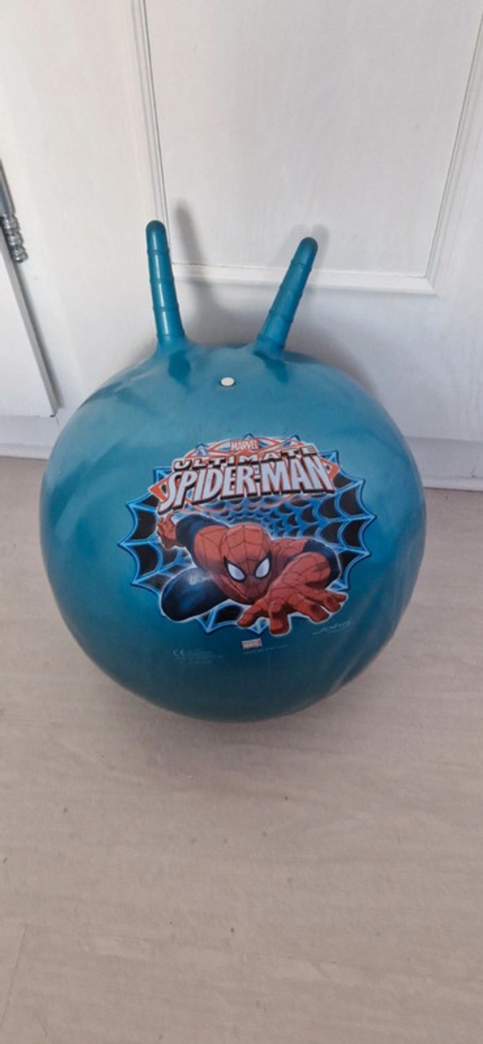 Ballon rebondissant spiderman