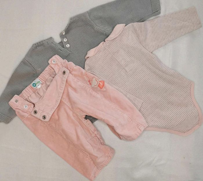 Ensemble 👣 3pieces,  pull  dpam,  pantalon  velours  okide, bodie col  claudine tao,  6mois/67cm - photo numéro 7