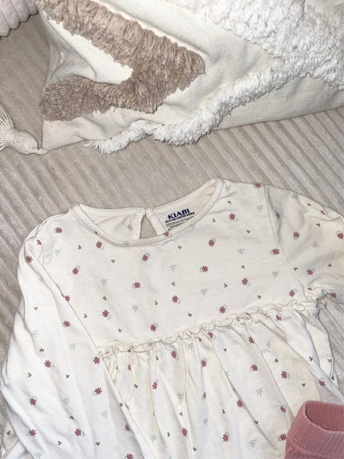 Blouse + legging (offert) - photo numéro 3