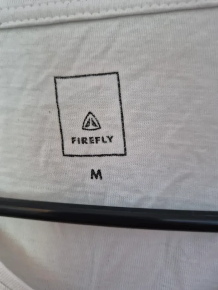 T-shirt blanc à motif - photo numéro 3