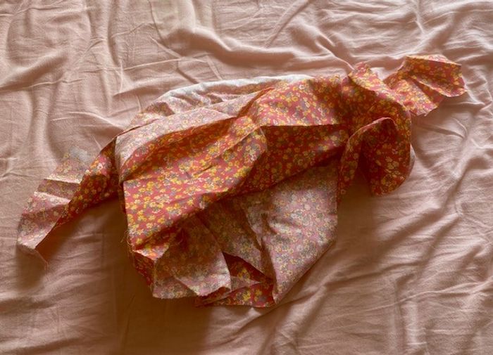 Tissu imprimé à fleurs - photo numéro 2